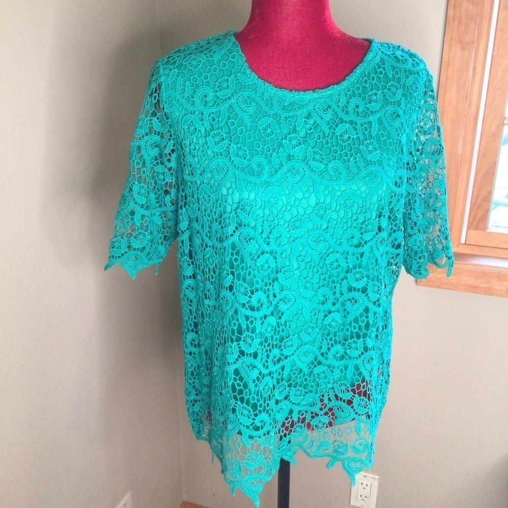 NWT Philosophy Green Lace‎ Blouse sz Large *GORGEOUS*